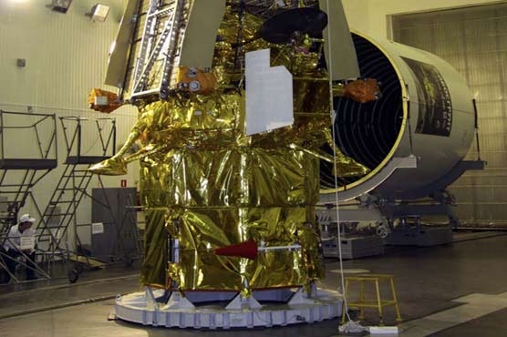 Russian spacecraft debris falls in ocean