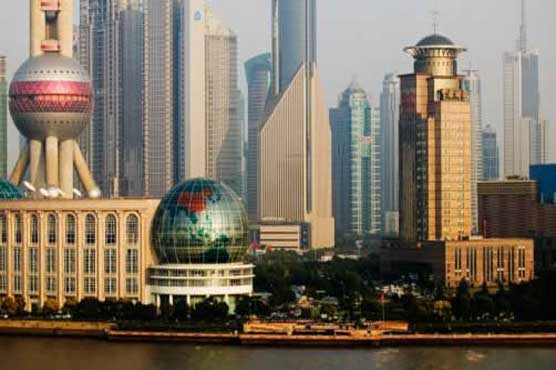 Chinas economy dips in 2011