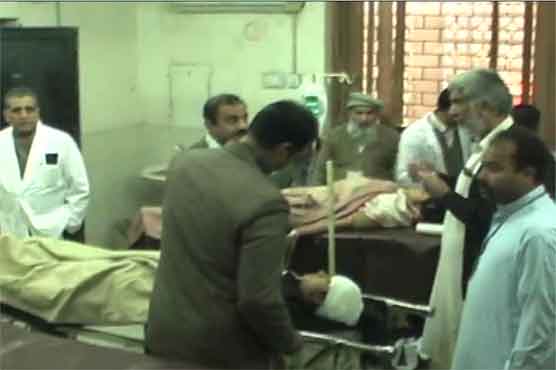 Female student dies, 14 hurt in mishap