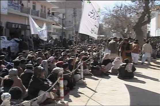 Quetta: Clerks raise voice for rights