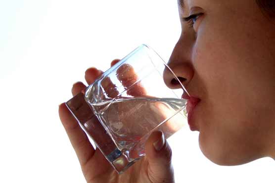 Drinking water can help lower risk of diabetes