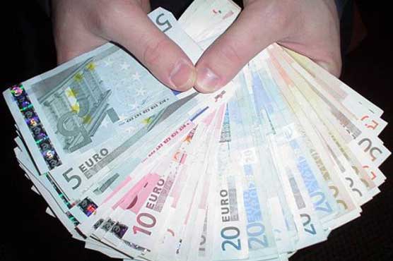 Euro steady amid respite in Europe debt