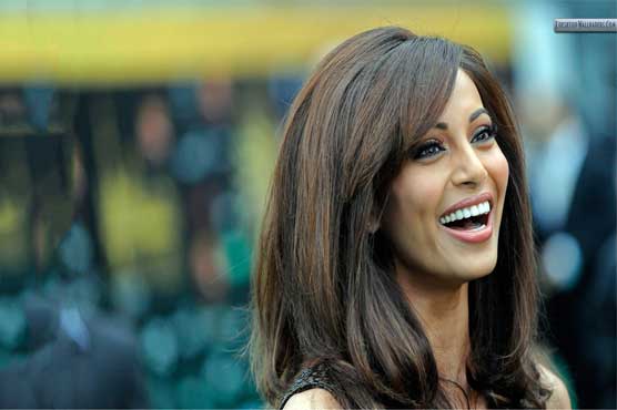 Bollywood: Bipasha happy to be single