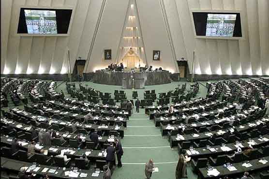 Iran mulls ban on oil export to Europe