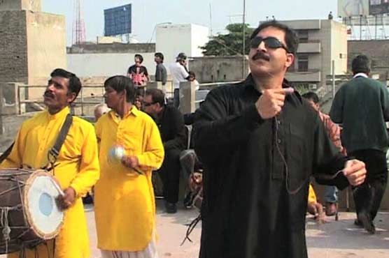 LHC accepts petition against basant ban