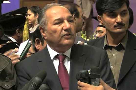 Ch Shujaat withdraws plea against Mukhtar