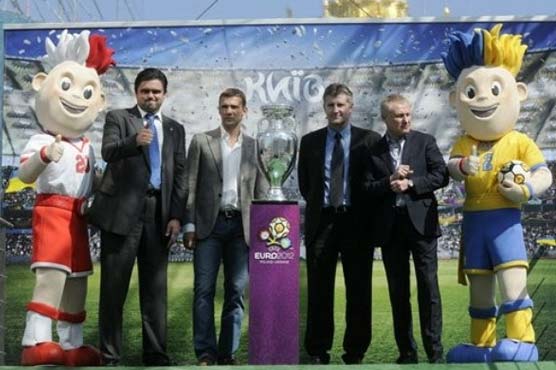 Euro 2012: Italy prepare to face reigning champions