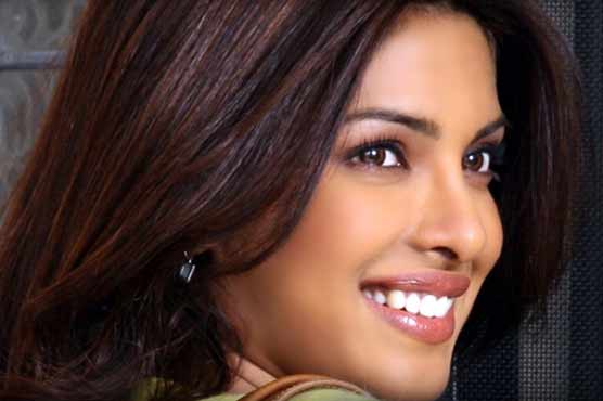 Priyanka enjoying Mumbai monsoons 