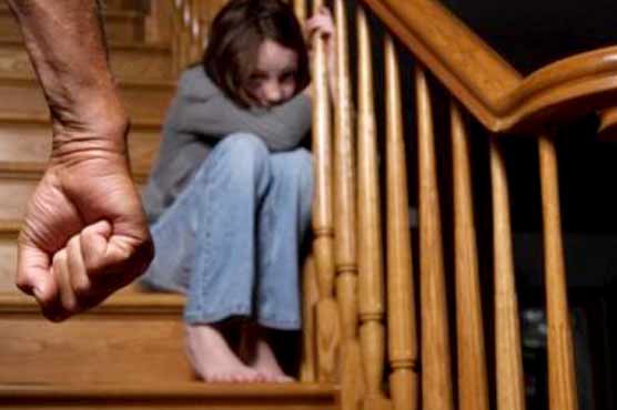 Study shows spanking increases odds of mental illness