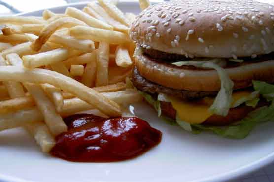 Fast food may increase risk of diabetes, heart disease