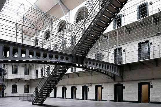 Prisoners' evening snacks axed in Spanish city 