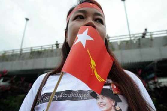 Myanmar activists urge release of detained students 
