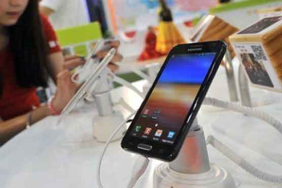 US court lifts Samsung phone ban  