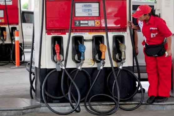 Oil drops to near $85 as China trade growth slows