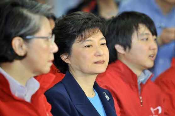 Daughter of SKorea's ex-dictator makes bid for presidency 