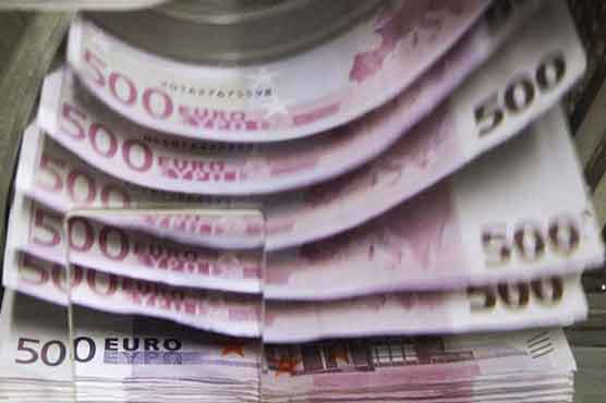 Euro steady in Asia, Yen gets boost