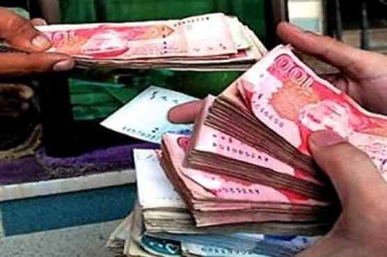 Withdrawal of cash from banks surges 