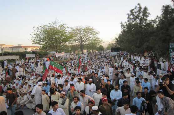 PTI prepares to protest against NATO supplies