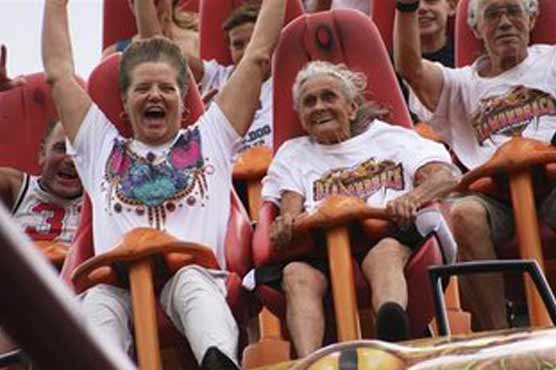 Woman celebrates her 90th birthday on roller coaster