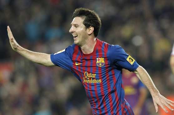 Messi, Ronaldo head 32-man field for UEFA award