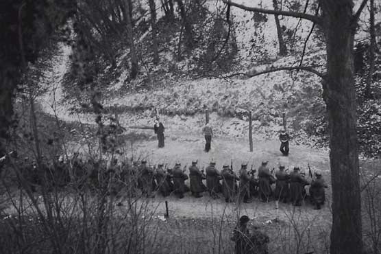 French Holocaust records exhibited for 1st time