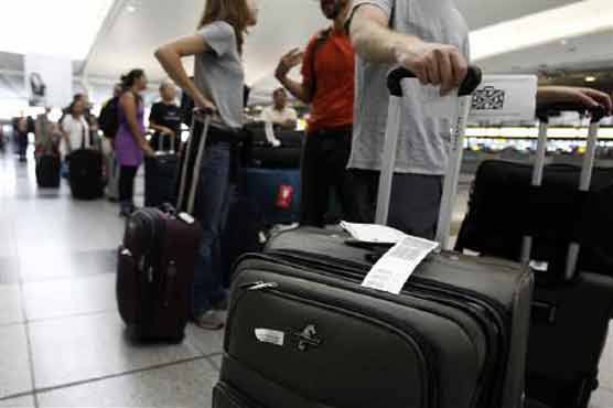 US warns citizens against going to India