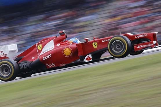 Alonso gains pole in wet qualifying for German GP