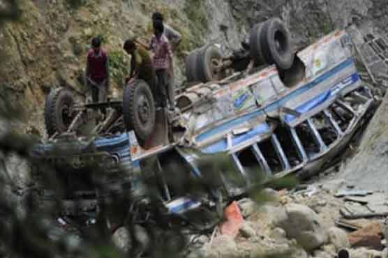 18 die as bus plunges into gorge in India