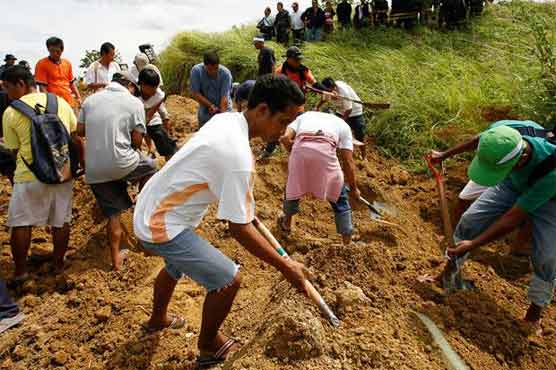 Philippines farmer discovers alleged killing field