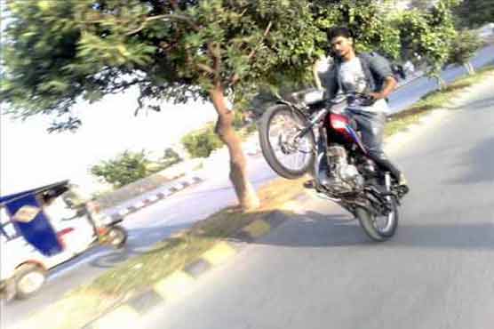 15 wheelies arrested in Rawalpindi