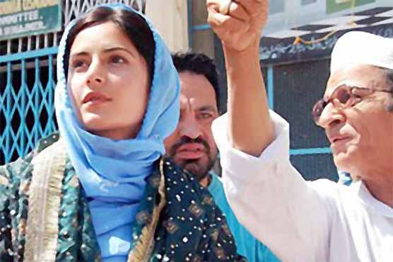 Debate over Bollywood stars visits to Ajmer dargah soars 