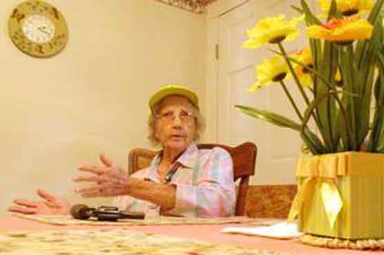 Gun-toting woman, 89, scares burglars