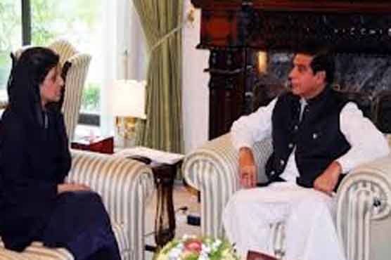 Hina Khar briefs PM on regional, intl issues