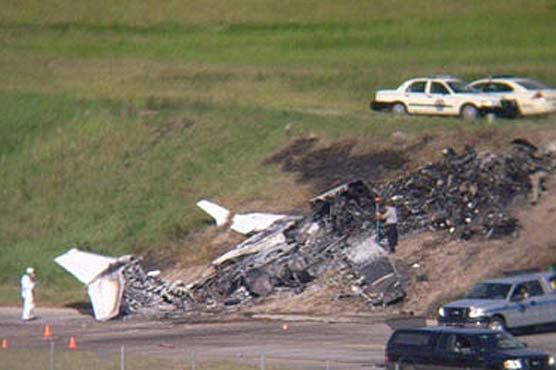 Eight killed in Barazil's private plane crash: firefighters  