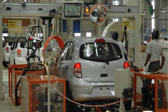 Japan's factory output dips in June