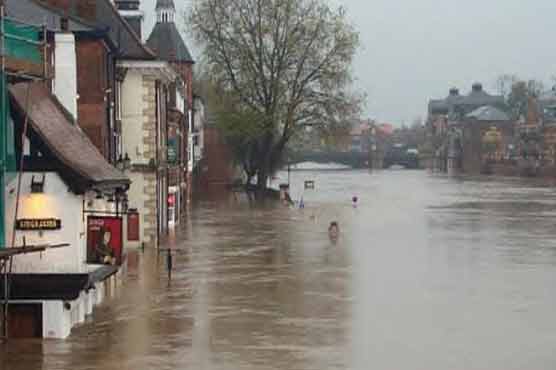 More heavy rain pounds NKorea, flooding buildings 