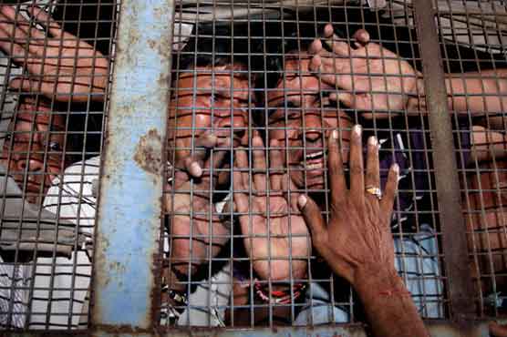 Indian court jails 21 Hindus for killing Muslims 