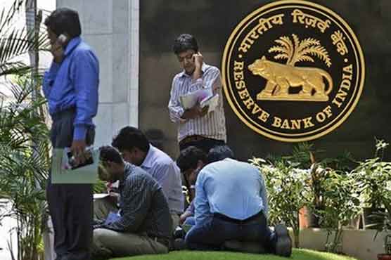 India keeps interest rates unchanged