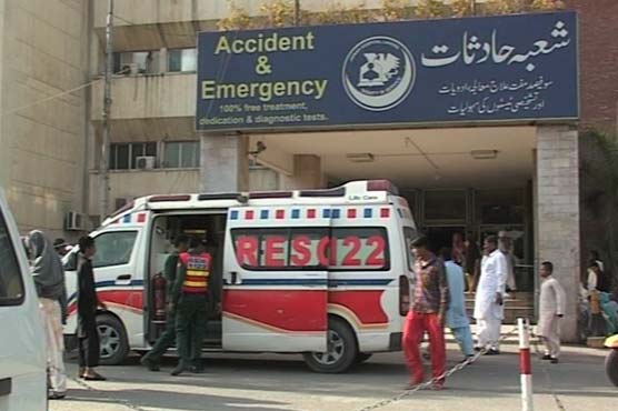 Lahore: Woman sets herself on fire