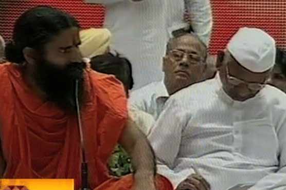 Anti-graft activists press Indian gov't for action