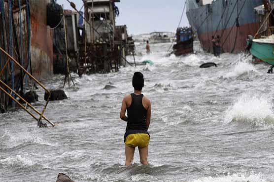 Two dead, 5 missing as storm hits Philippines 