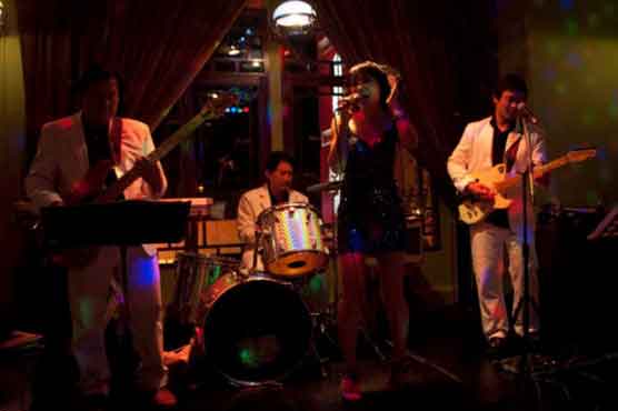 China: Disused bomb shelters replaced with nightclubs