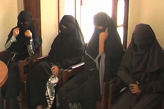 DG Khan: Tribesmen attack police station, get rapists free 