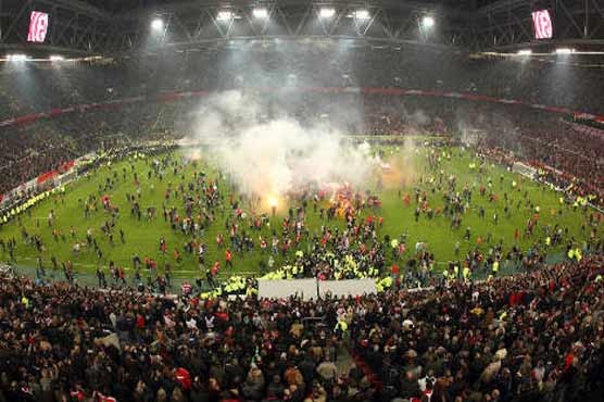 Football: Russia appeals fans to show decency