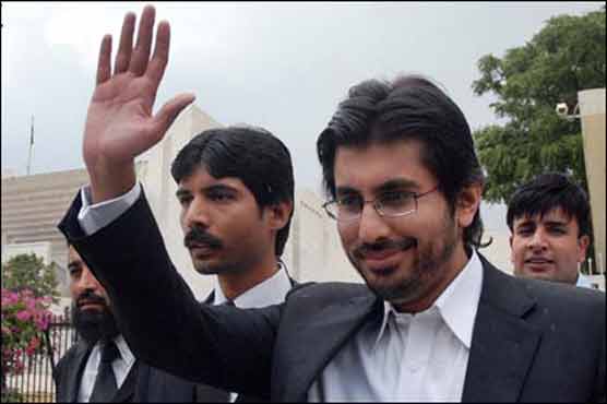 Dr Arsalan seeks Malik Riaz's arrest