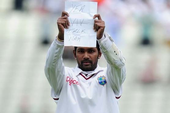 Ramdin fined for Richards' message