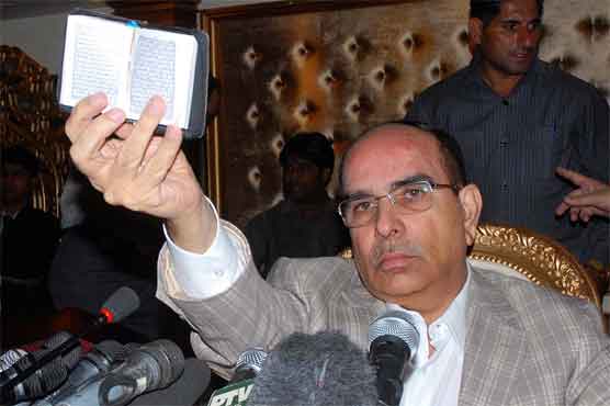SC issues contempt notice to Malik Riaz