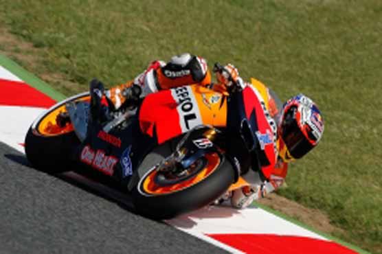 Champ Stoner sets fastest time in practice