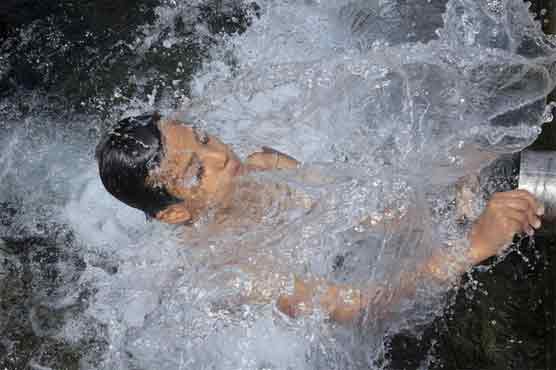 Hot and dry weather to prevail across country