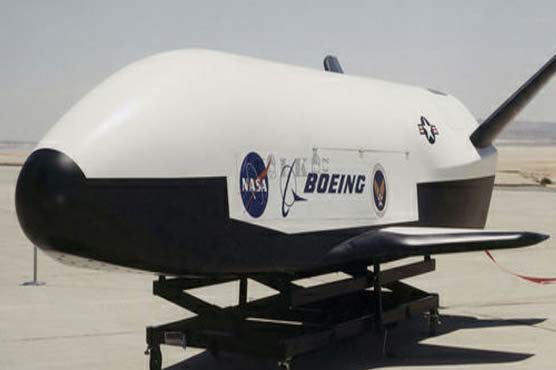 Unmanned Air Force space plane lands in California
